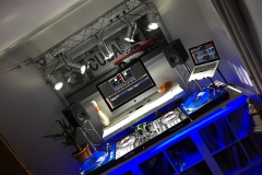 image-27d6ffc9f5a9a3f57a088d18d5ff4c3047930234