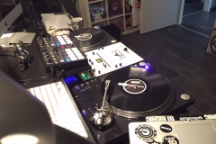 image-5de103bc9e11bc0ee8c10ff78e7b5c63ef410f28